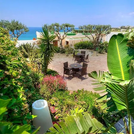 In Bb - Ischia-forio With A Breathtaking View, Above The Poseidon Gardens- Gasthuis *